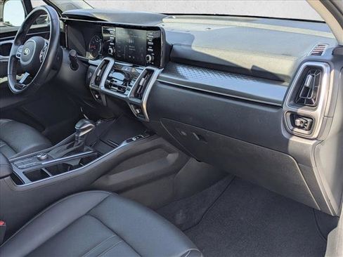Used 2021 Kia Sorento S w/ Panoramic Sunroof Package image 22