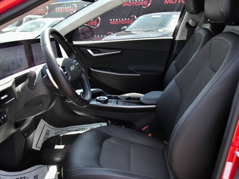 Used 2024 Kia EV6 Light RWD image 18