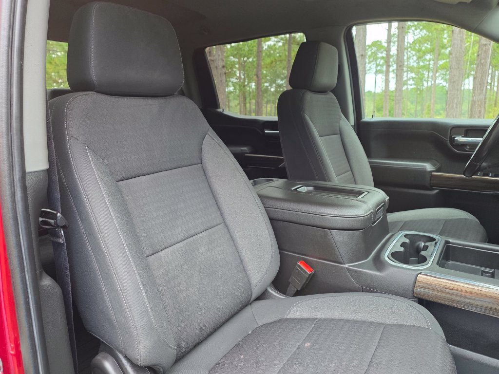 Used 2022 Chevrolet Silverado 1500 RST AWD/4WD image 25