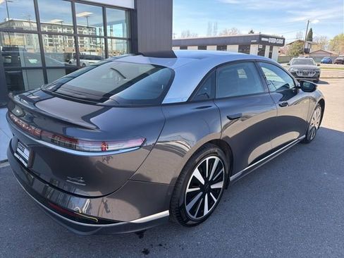 Used 2024 Lucid Air Touring image 10