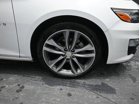 Used 2024 Chevrolet Malibu LT image 14