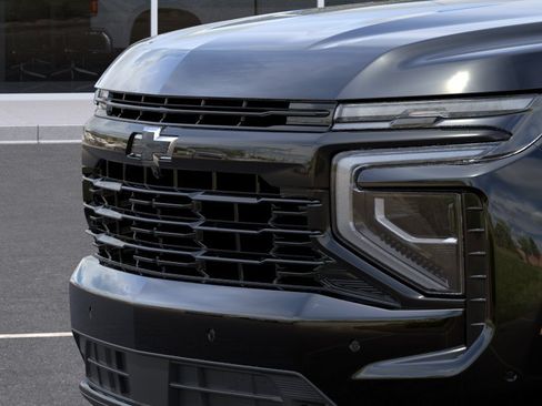 New 2026 Chevrolet Suburban RST AWD/4WD image 13