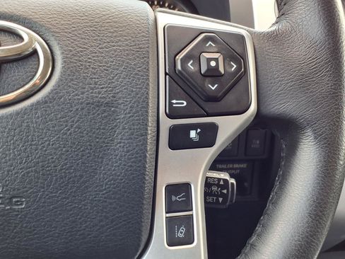 Used 2019 Toyota Tundra Limited w/ Limited Premium Package RWD image 16
