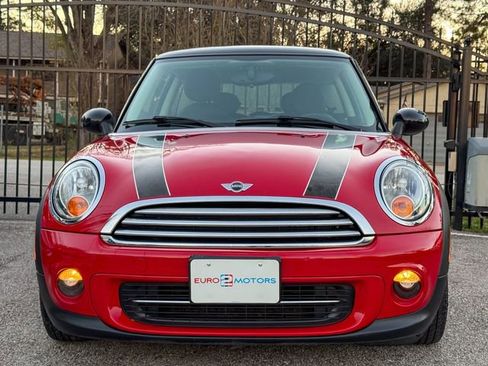Used 2013 MINI Cooper Hardtop image 2