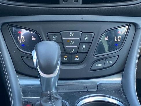 Used 2020 Buick Envision Essence w/ LPO, Cargo Package FWD image 8