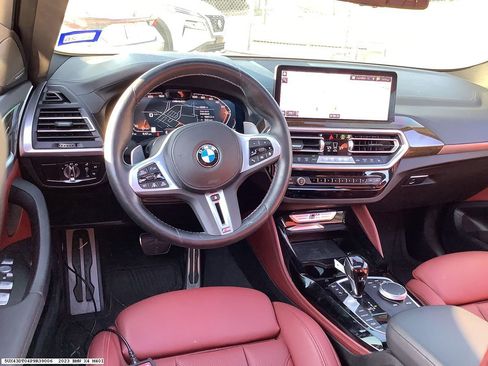 Used 2023 BMW X4 M40i image 10