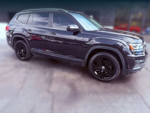 Used 2019 Volkswagen Atlas SE w/ Towing Package image 7