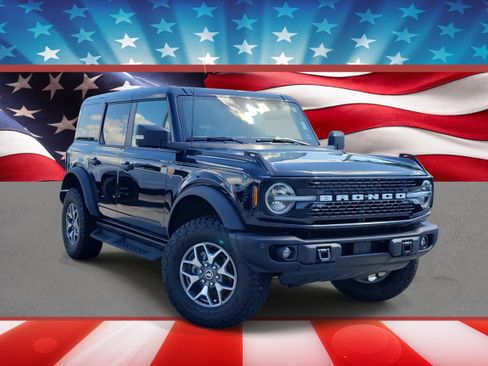 Used 2025 Ford Bronco Badlands AWD/4WD image 1