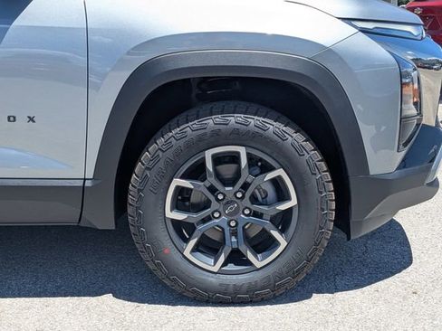 New 2026 Chevrolet Equinox ACTIV AWD/4WD image 12