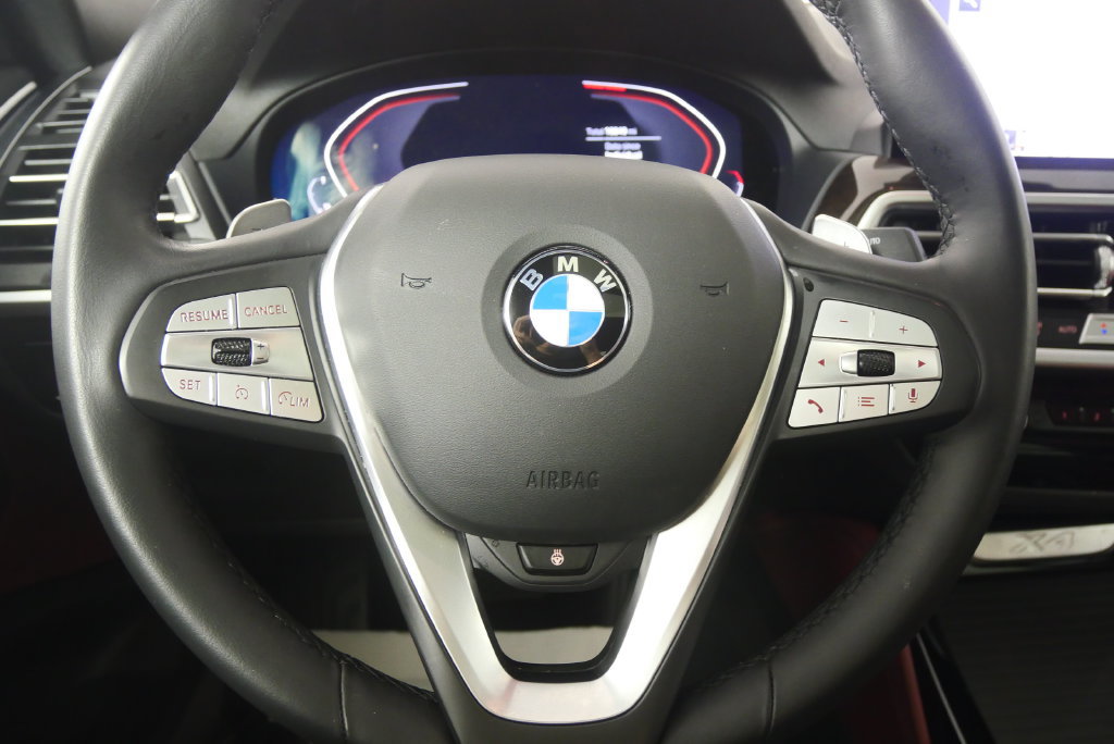 Certified 2025 BMW X4 xDrive30i AWD/4WD image 22