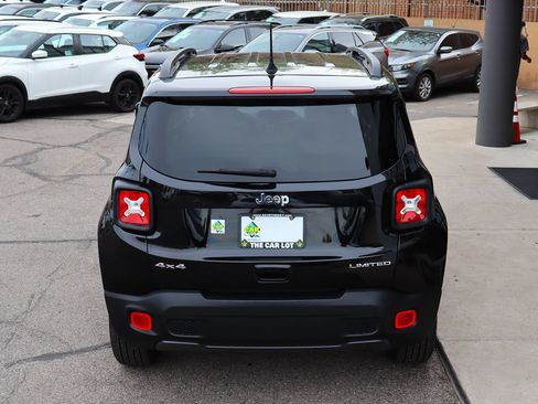 Used 2022 Jeep Renegade Limited AWD/4WD image 10