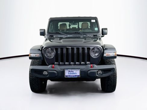 Used 2023 Jeep Gladiator Rubicon w/ Cold Weather Group AWD/4WD image 2