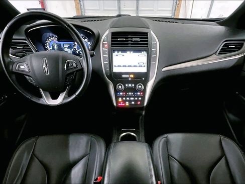 Used 2018 Lincoln MKC Premiere image 14