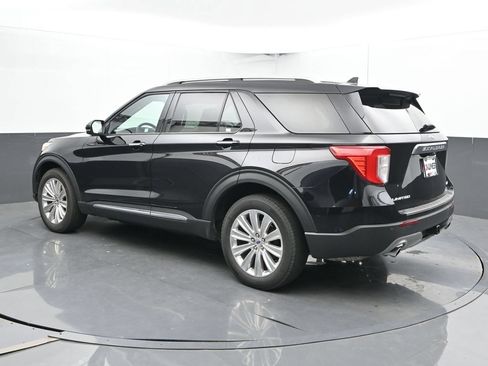 Used 2023 Ford Explorer Limited w/ Limited Technology Package AWD/4WD image 10