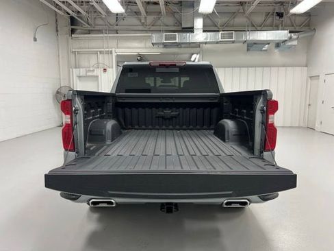 New 2026 Chevrolet Silverado 1500 High Country AWD/4WD image 18
