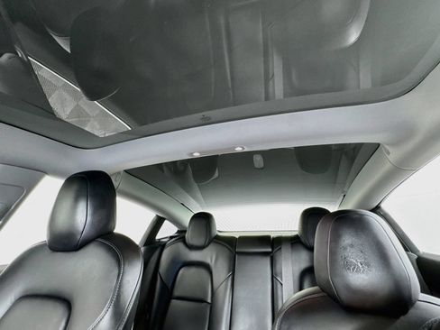 Used 2018 Tesla Model 3 Performance AWD/4WD image 18