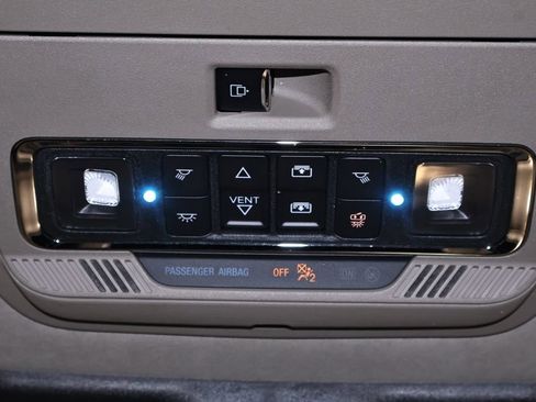Certified 2024 Ford F150 Platinum w/ Equipment Group 703A Plus AWD/4WD image 39