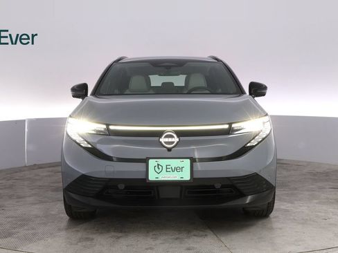 Used 2026 Nissan Leaf Platinum+ w/ Cargo Package (Platinum+) FWD image 12