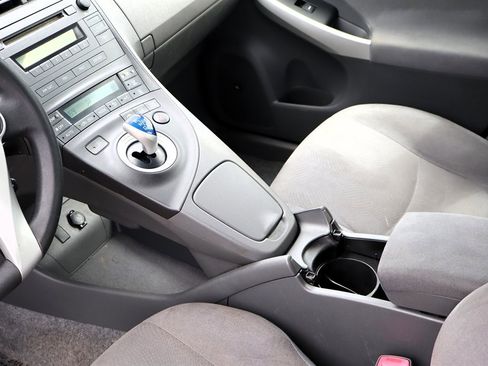 Used 2010 Toyota Prius FWD image 23