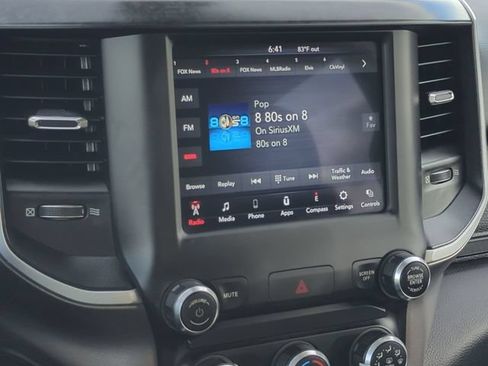 Used 2020 RAM 1500 Big Horn AWD/4WD image 17