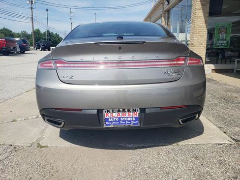 Used 2015 Lincoln MKZ FWD image 4