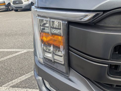 Used 2022 Ford F150 Lariat image 10