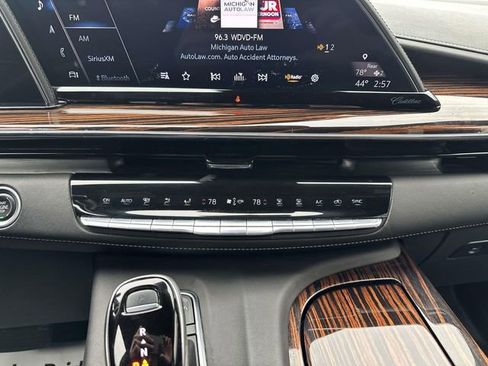 Used 2021 Cadillac Escalade Premium Luxury w/ Driver Assist Tech Package image 55