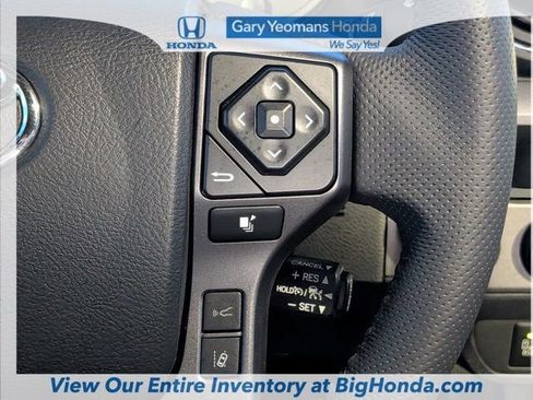 Used 2023 Toyota Tacoma TRD Sport w/ TRD Premium Sport Package AWD/4WD image 28
