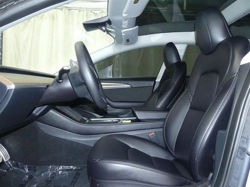 Used 2023 Tesla Model 3 Performance AWD/4WD image 19