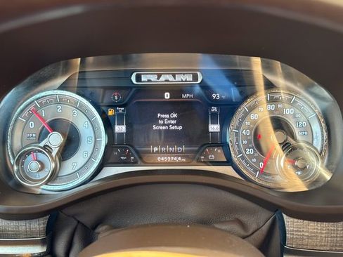 Used 2019 RAM 1500 Limited image 28