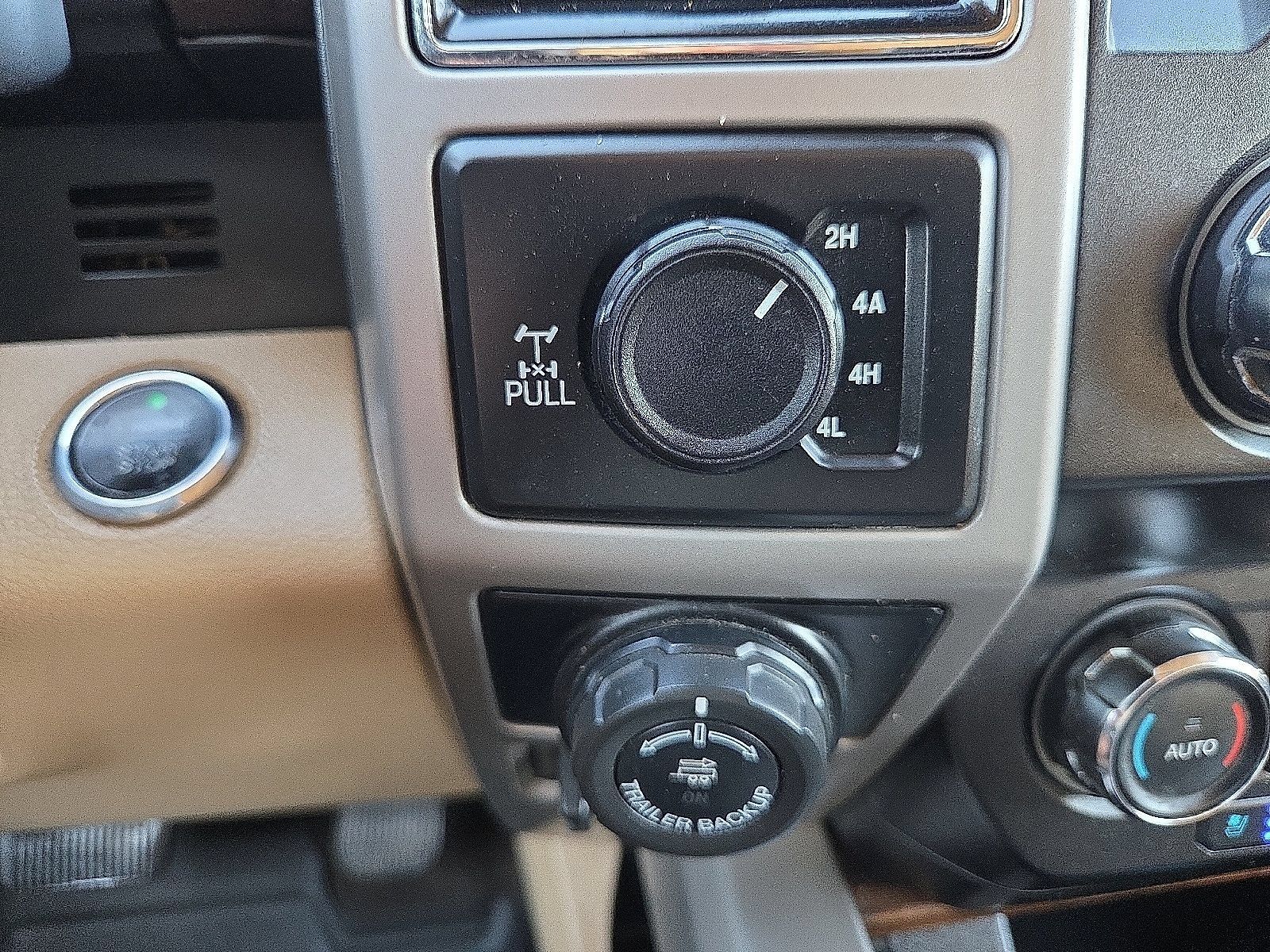Used 2020 Ford F150 Lariat AWD/4WD image 23