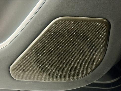 Certified 2024 Land Rover Range Rover Autobiography image 18