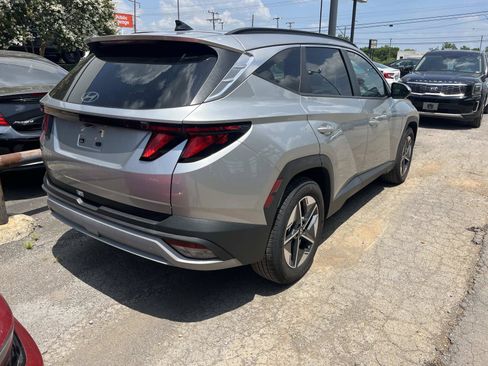 Used 2025 Hyundai Tucson SEL FWD image 6