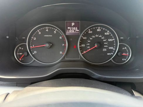 Used 2014 Subaru Outback 2.5i Premium AWD/4WD image 22