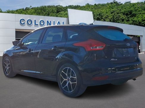 Used 2018 Ford Focus SEL w/ Cold Weather Package image 4