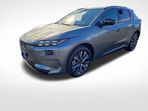 New 2026 Subaru Solterra image 3