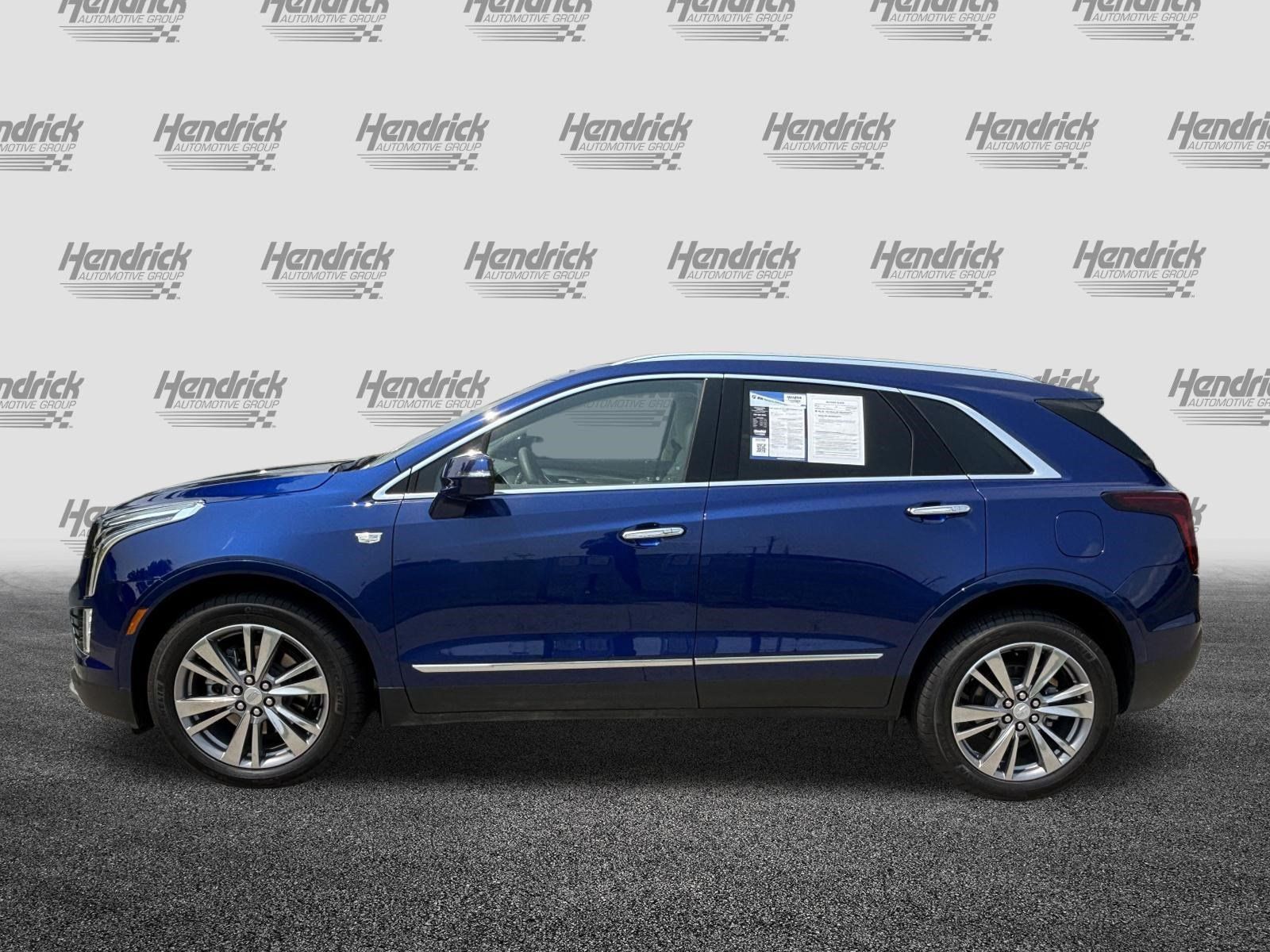 Used 2025 Cadillac XT5 Premium Luxury AWD/4WD image 7