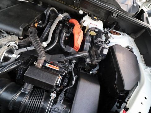 Used 2019 Toyota RAV4 XSE image 32