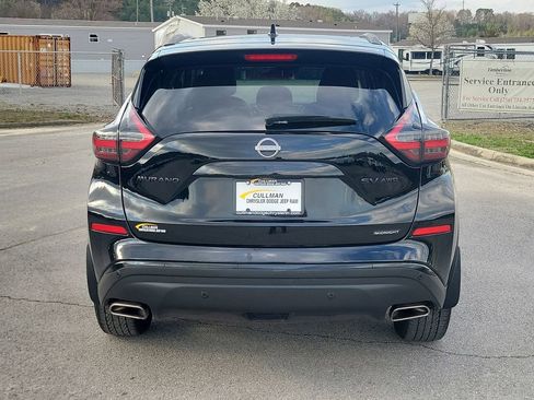 Used 2024 Nissan Murano SV w/ SV Midnight Edition Package image 4