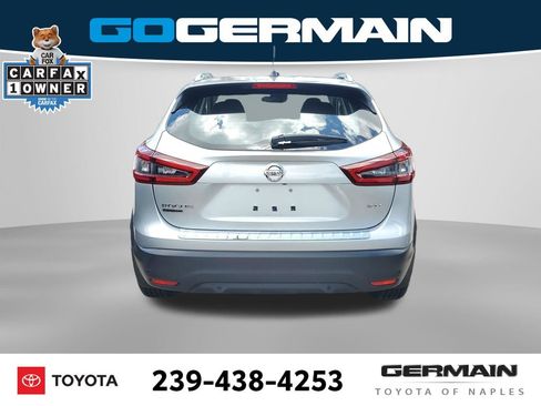 Used 2022 Nissan Rogue Sport SV FWD image 11
