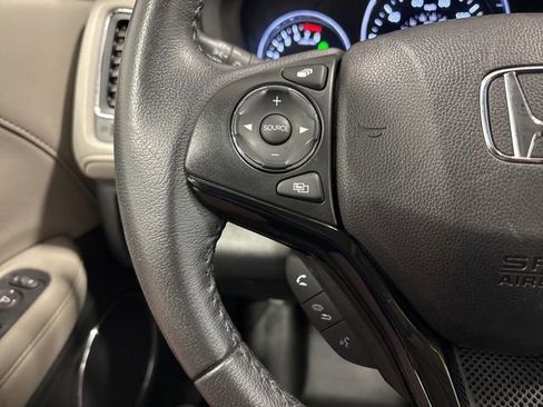 Used 2018 Honda HR-V EX-L image 23