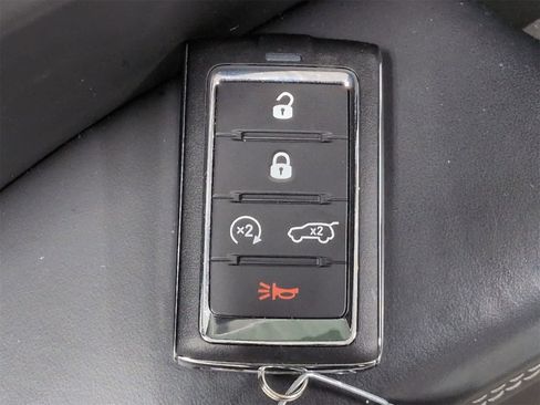 Certified 2023 Jeep Grand Cherokee L Overland image 38