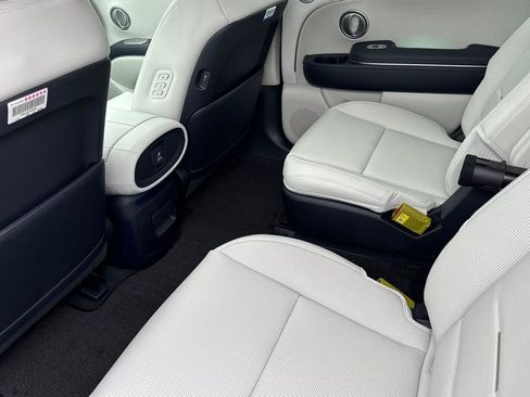 New 2026 Hyundai Palisade Calligraphy image 9