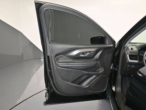 Certified 2024 GMC Terrain SLE w/ Driver Convenience Package FWD image 10