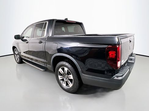 Used 2017 Honda Ridgeline RTL image 6