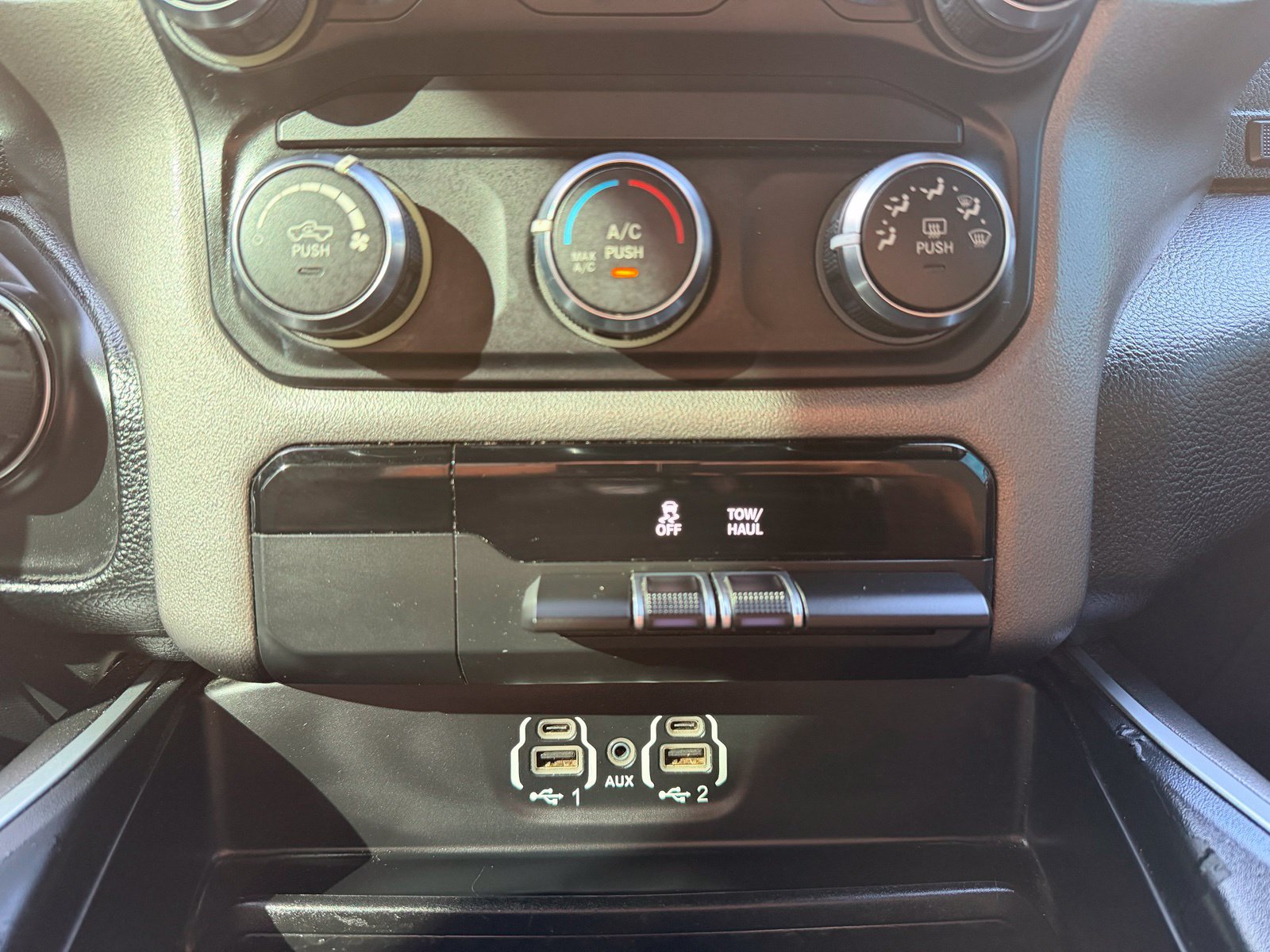 Used 2021 RAM 1500 Big Horn AWD/4WD image 19
