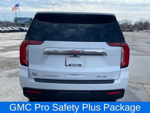 Certified 2023 GMC Yukon SLE w/ Gmc Pro Safety Plus Package AWD/4WD image 4