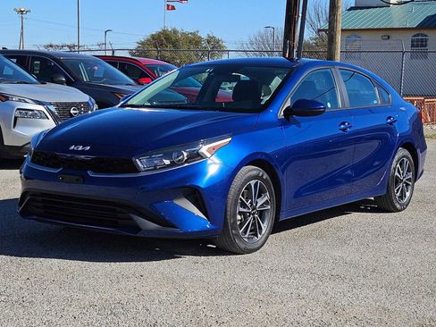 Certified 2024 Kia Forte LXS image 10