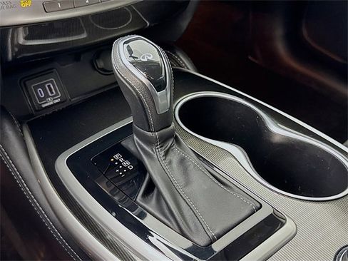 Used 2019 INFINITI QX60 Luxe w/ Essential Package image 27