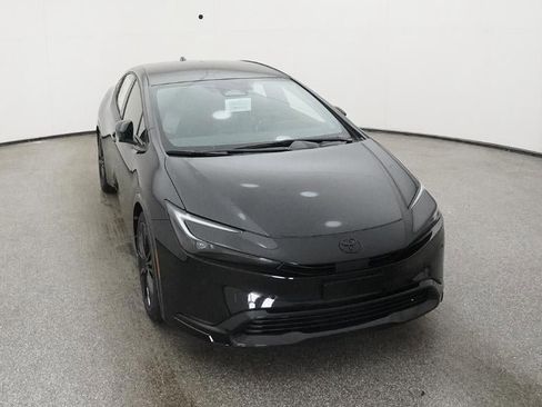 New 2026 Toyota Prius Plug-In Hybrid FWD image 48